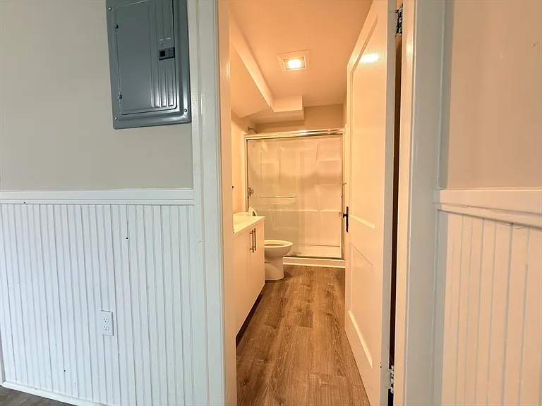 4 Glade St #2 — Photo 17