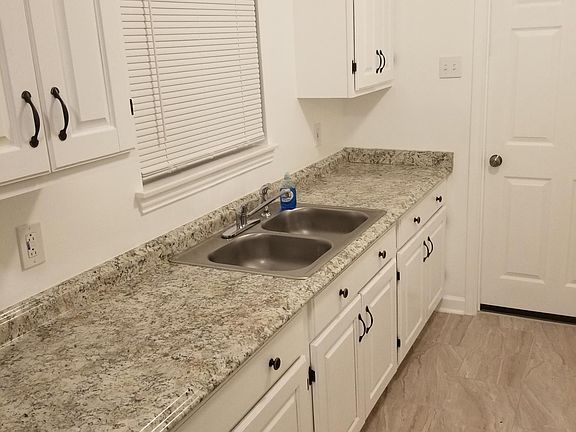 Kitchen (Left)