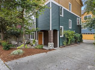 4517 NE 55th St, Seattle, WA 98105