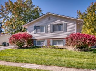 6400 Dean Dr, Woodridge, IL
