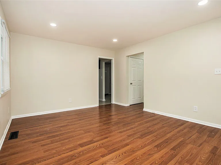 3998 Douglas Ct — Photo 7