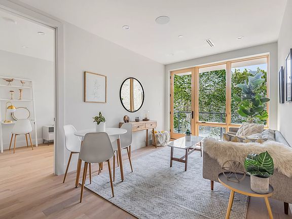 3rd image of 674 Hancock St #4B