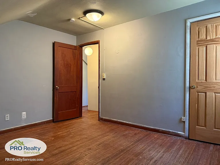 1306 Lafond Ave — Photo 10