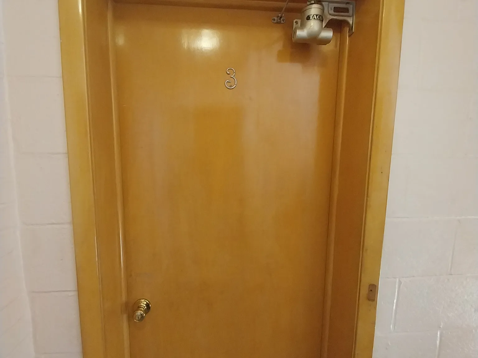 2 bed, 950 sqft, $1,000 — Photo 2