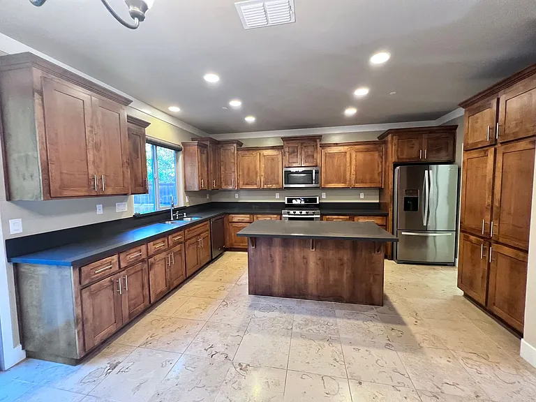 3260 Dolcetto St — Photo 38