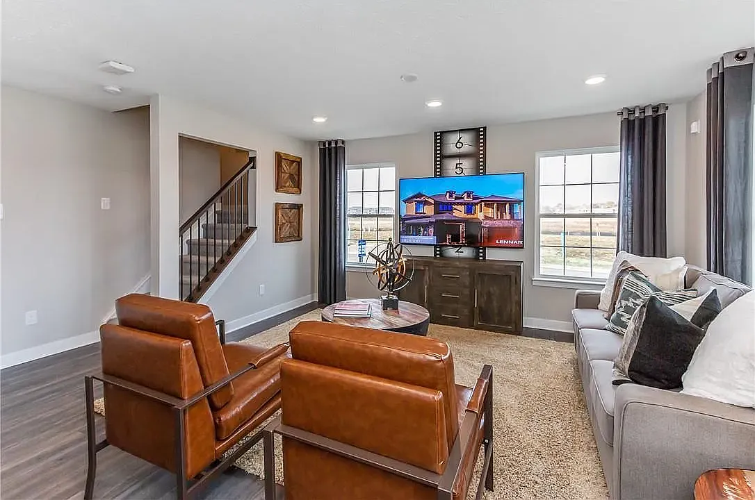 7010 Sunstone Pl — Photo 3