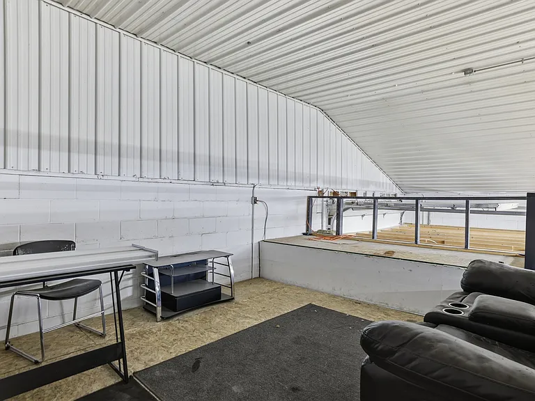 1285 S Jackson St — Photo 10
