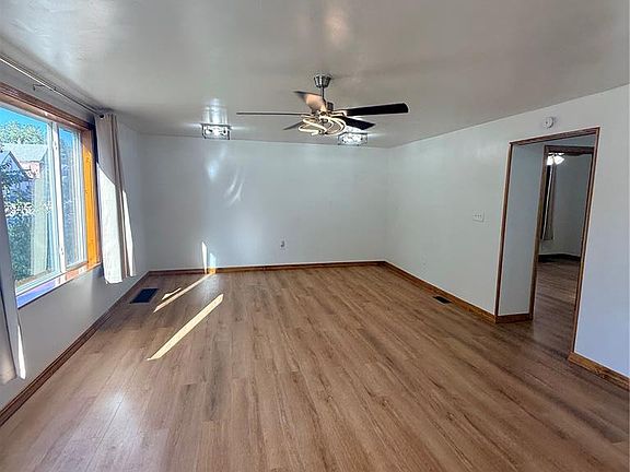 2nd image of 2228 State St