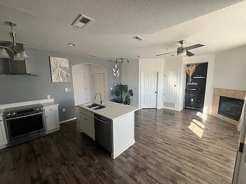 16352 E Fremont Ave #4 Photo 1