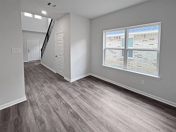The Sparrow II- Dining Room and Entry. Home under construction. Sample floor plan photo used for il