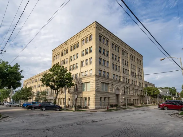 904 East Pearson STREET #109, Milwaukee, WI 53202