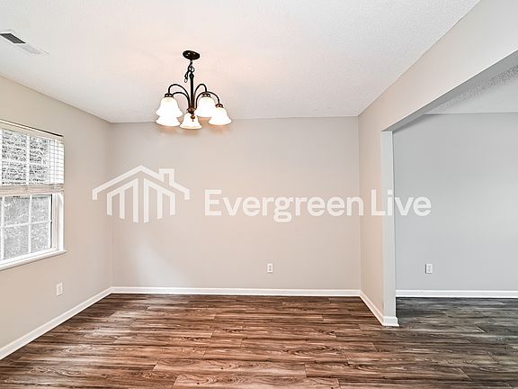 3rd image of 2283 Wilkinson Dr