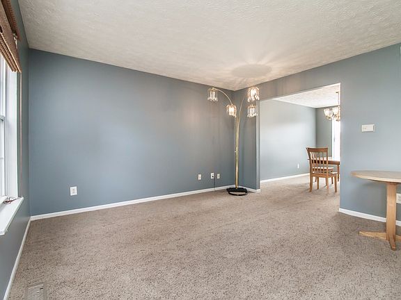 2nd image of 2462 Bradshire Rd
