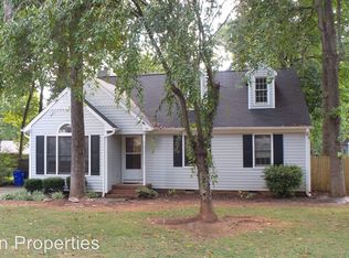 105 N Overland Dr, Mebane, NC 27302