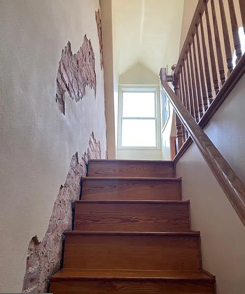 30 Thomas Ave — Photo 19