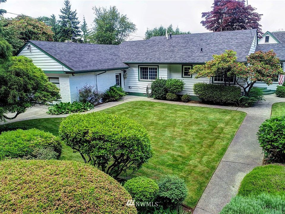 1st image of 808 Crown Dr