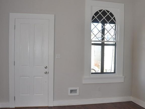 5th image of 2824 Saint Ann St