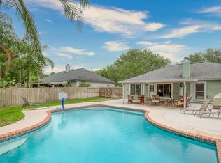 1815 Weston Cir, Fleming Island, FL 32003