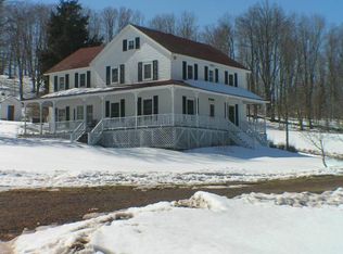 165 E Schuman Rd, Damascus, PA 18415