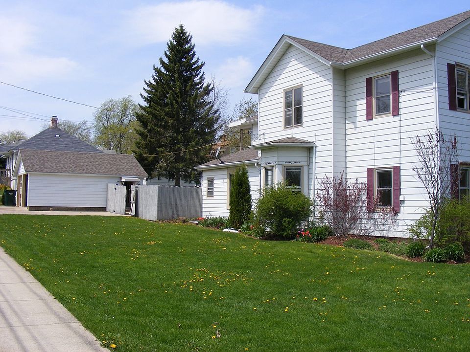 Corner Lot