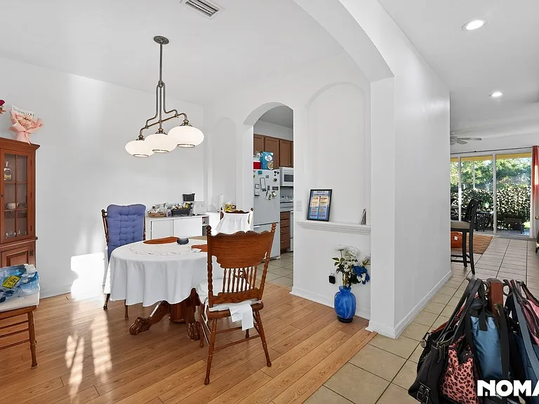 2346 Felicity Pl — Photo 8