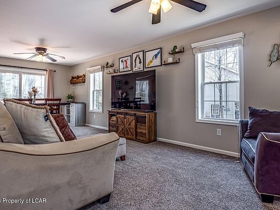 4th image of 301 Shingle Mill Dr