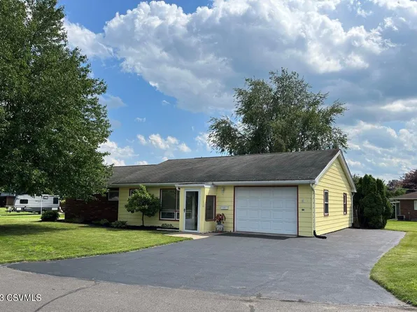 110 E 11th St, Watsontown, PA 17777