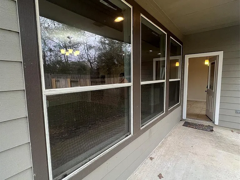 43 Nestlewood Pl — Photo 2