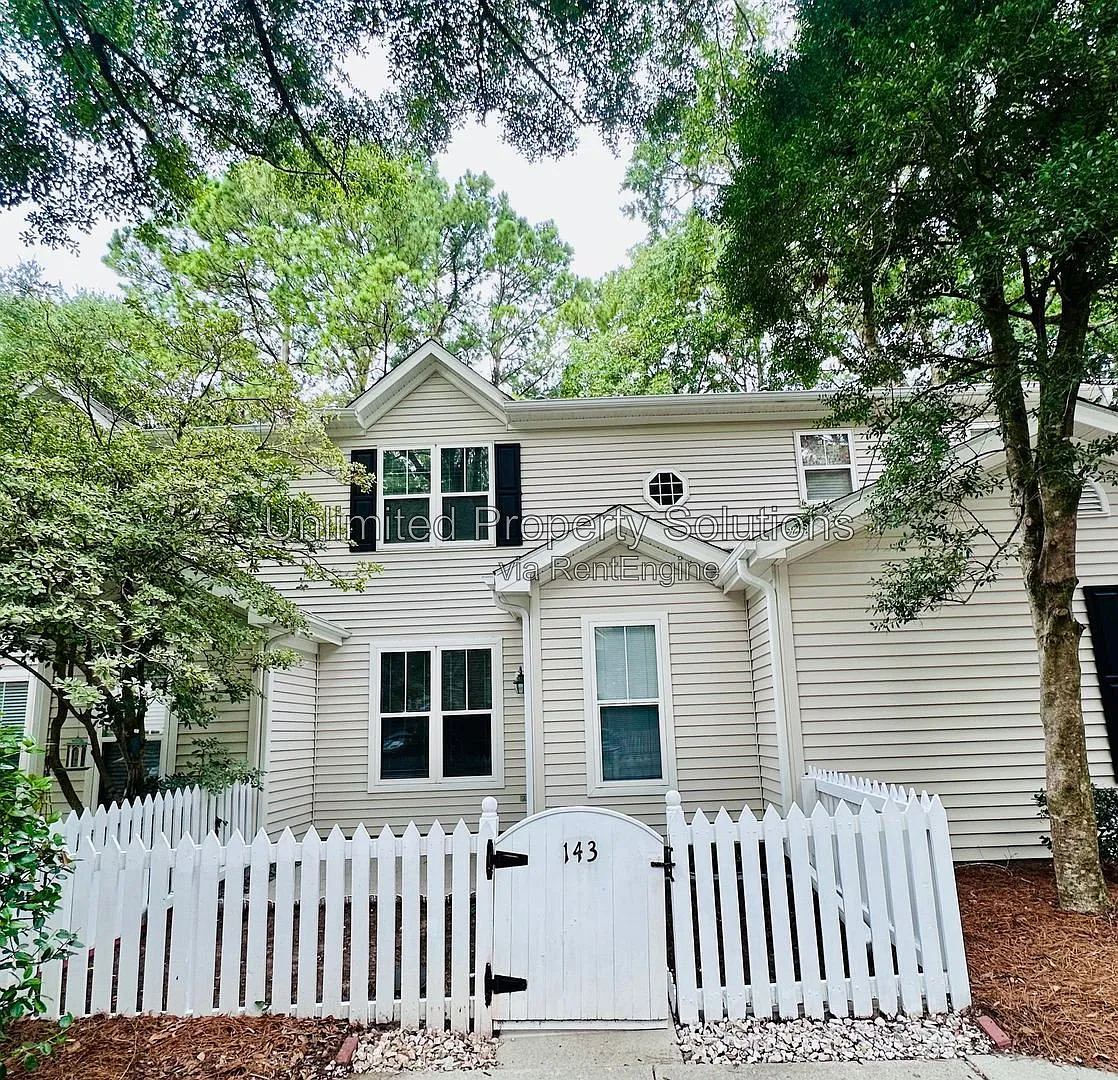 2 bed, 2.5 bath, $1,750 — Photo 1