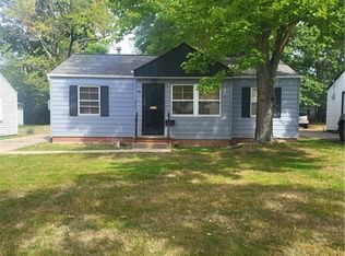 2545 Greenvale Rd, Cleveland, OH 44121