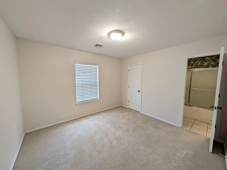 6947 E 46th Pl — Photo 13