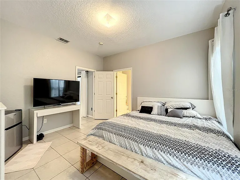 501 Summer Place Loop — Photo 9