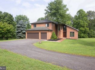 870 Peck Rd, Downingtown, PA 19335