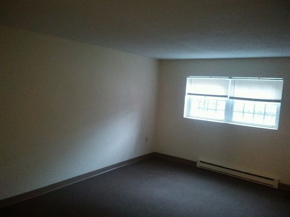 330 Nesmith St APT 1