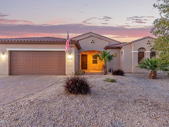 2nd image of 1212 E DESERT Drive