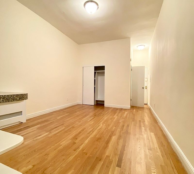 2nd image of 431 E 83rd St #1CV