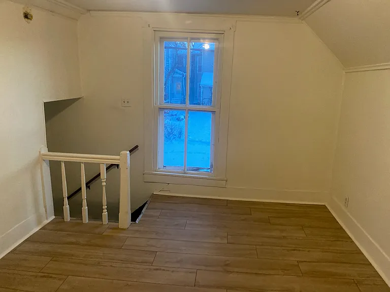 1014 Lincoln St — Photo 24