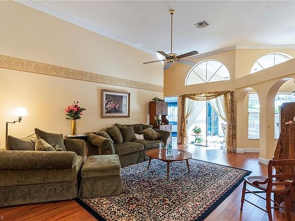 2nd image of 676 Lambton Ln