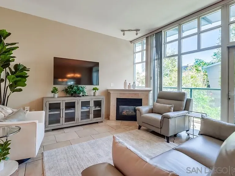 555 Front St #205 — Photo 18