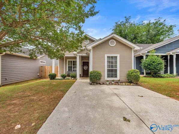 110 Bentworth Ln, Madison, AL 35758