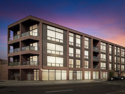 3101 N Ridgeway Ave #2C, Chicago, IL, 60618