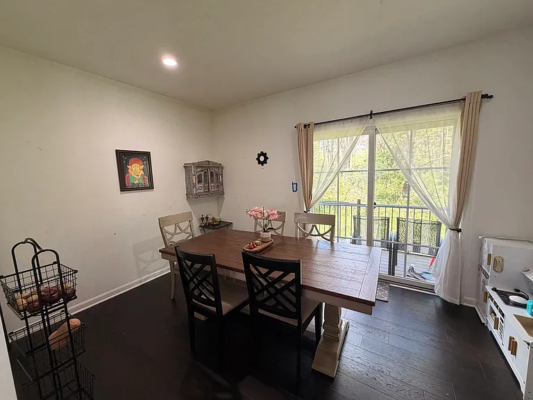 310 Thurgood Dr — Photo 17
