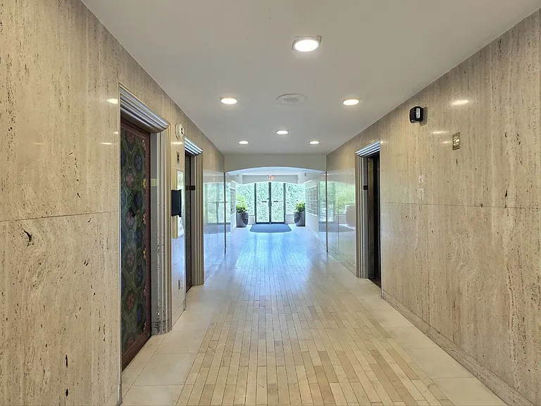 301 N Beauregard St #1110 — Photo 15