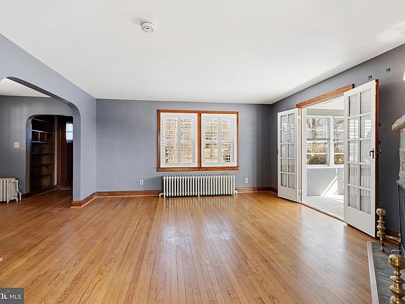 5th image of 1635 Beaver Brook Ln