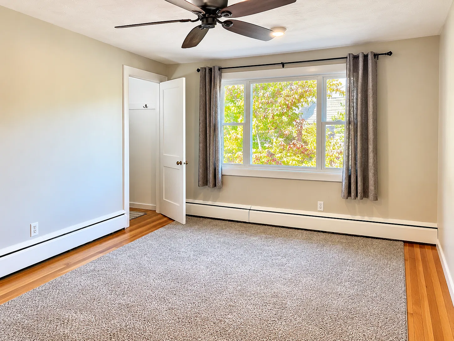 2 bed, 800 sqft, $2,350 — Photo 4