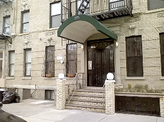 Sold by Citi Habitats | media 6