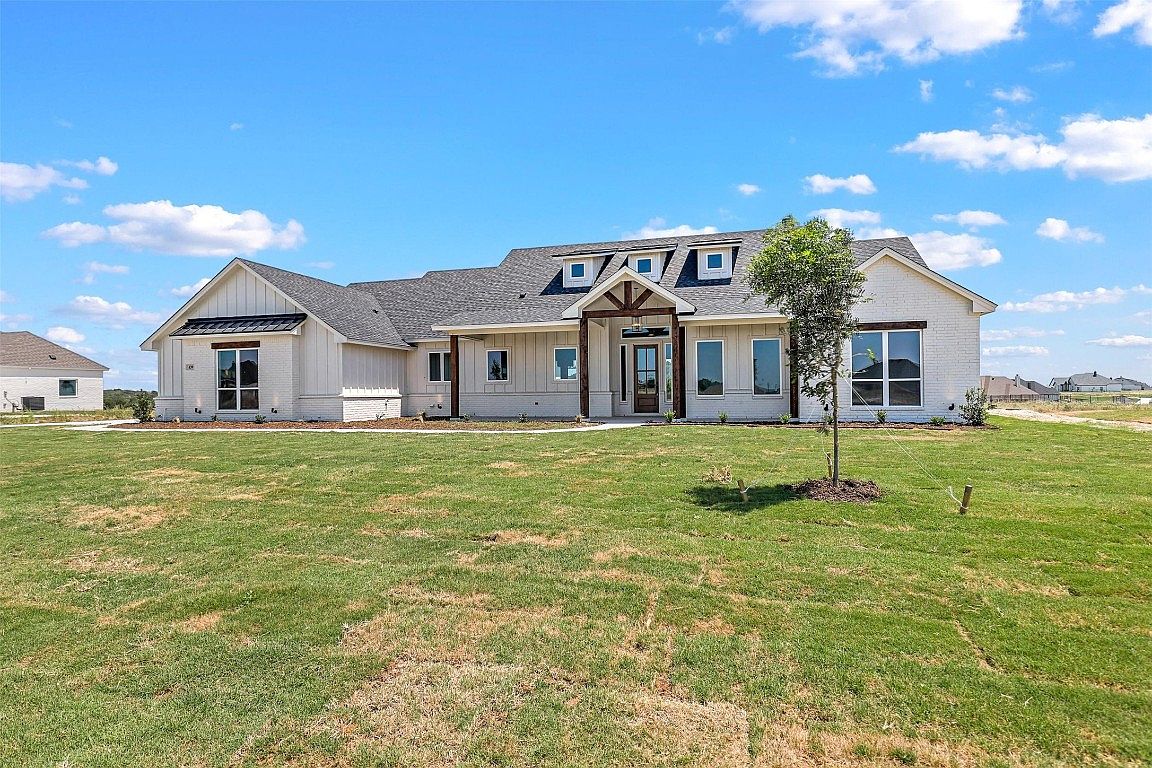 439 Red Bird Dr N, Springtown, TX 76082 Zillow