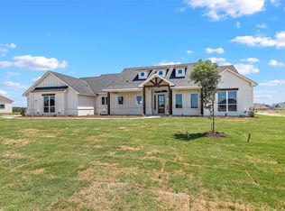 439 Red Bird Dr, Springtown, TX 76082