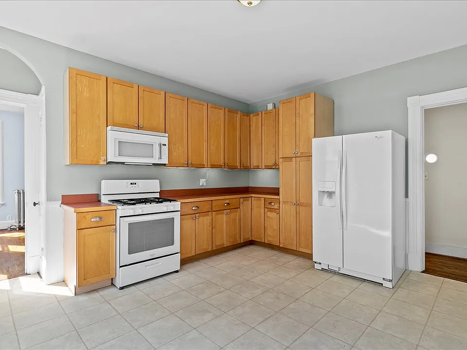171-173 Norton St #2