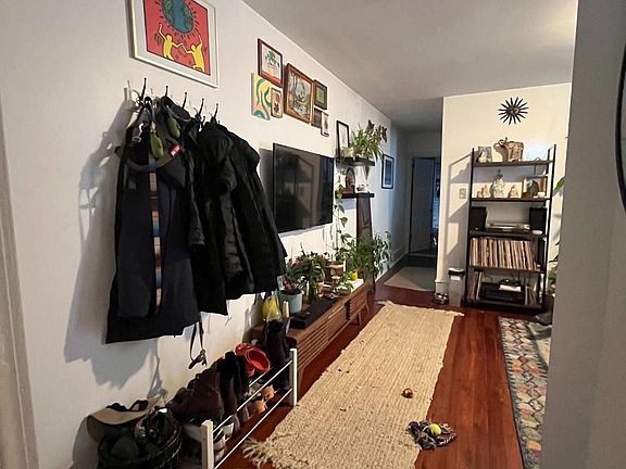 2nd image of 2002 E York St Floor 2